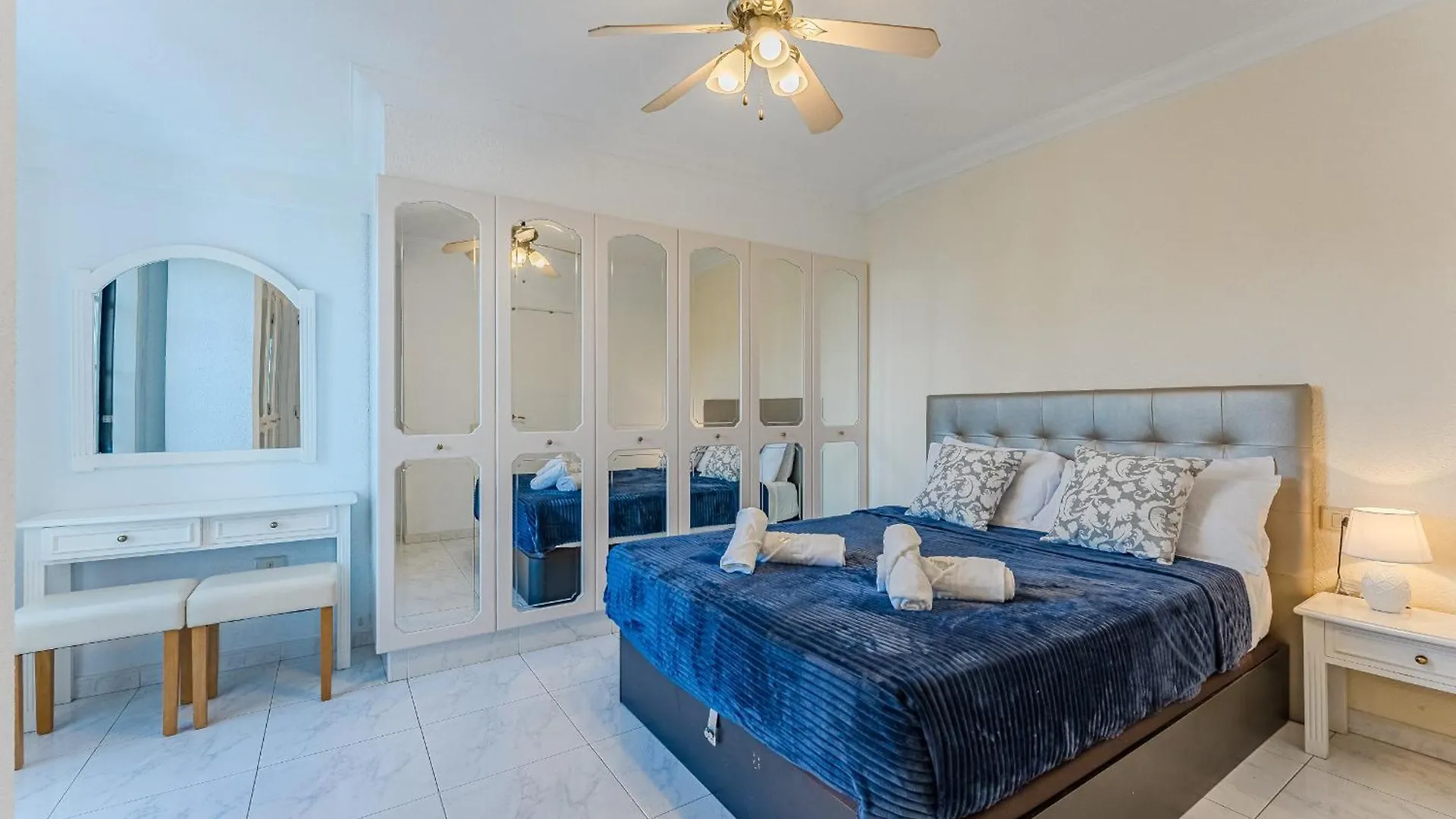 Diamond Family Suite Heated Pool Arona  Arona (Tenerife)
